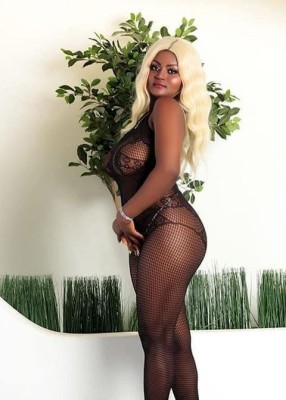 Проститутка Лора